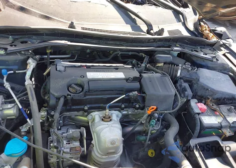 2015 Honda Accord Sport z USA, uszkodzony, nr VIN 1HGCR2F59FA181573